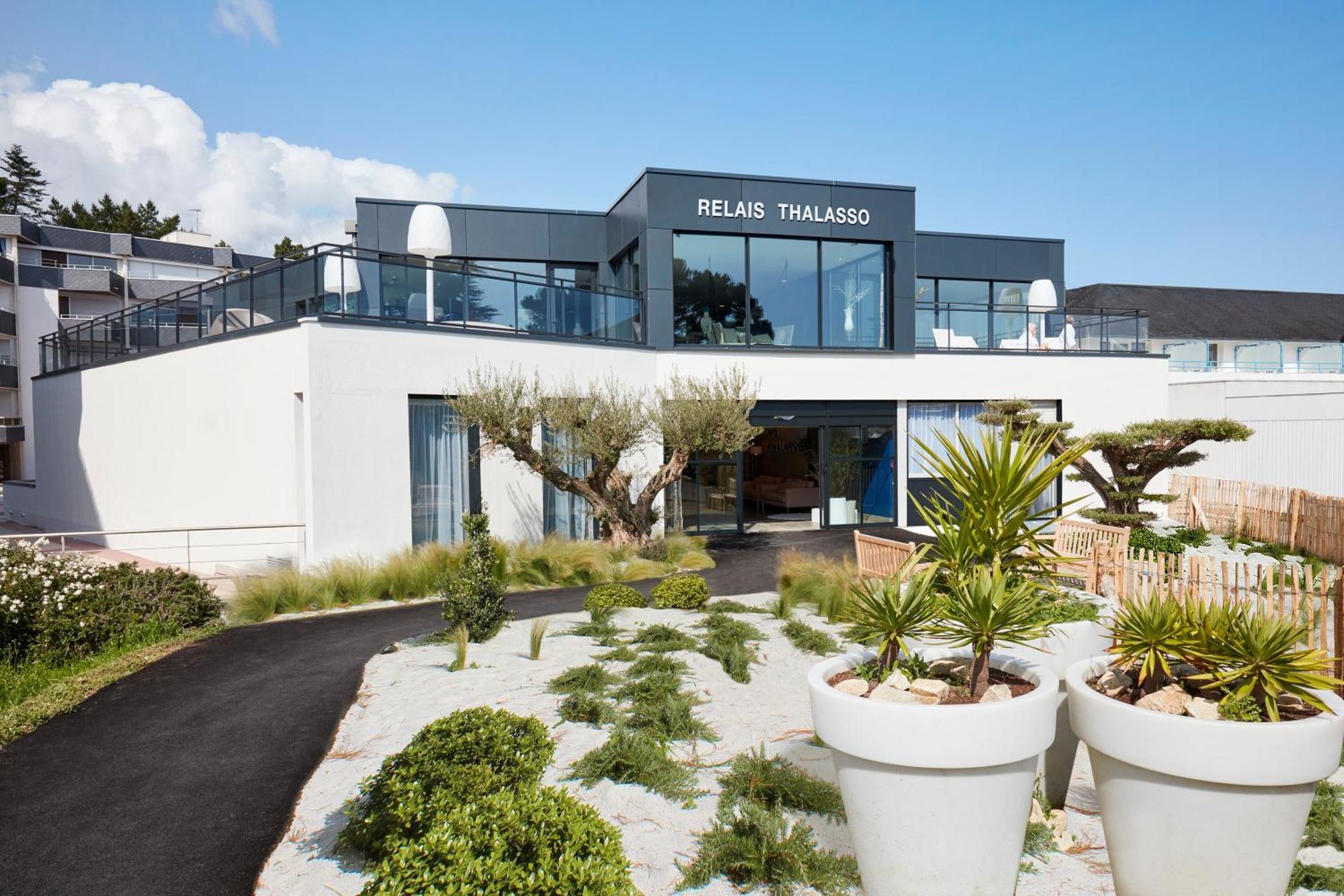 Hotel Kastel - Relais Thalasso & Spa Бенодет Экстерьер фото