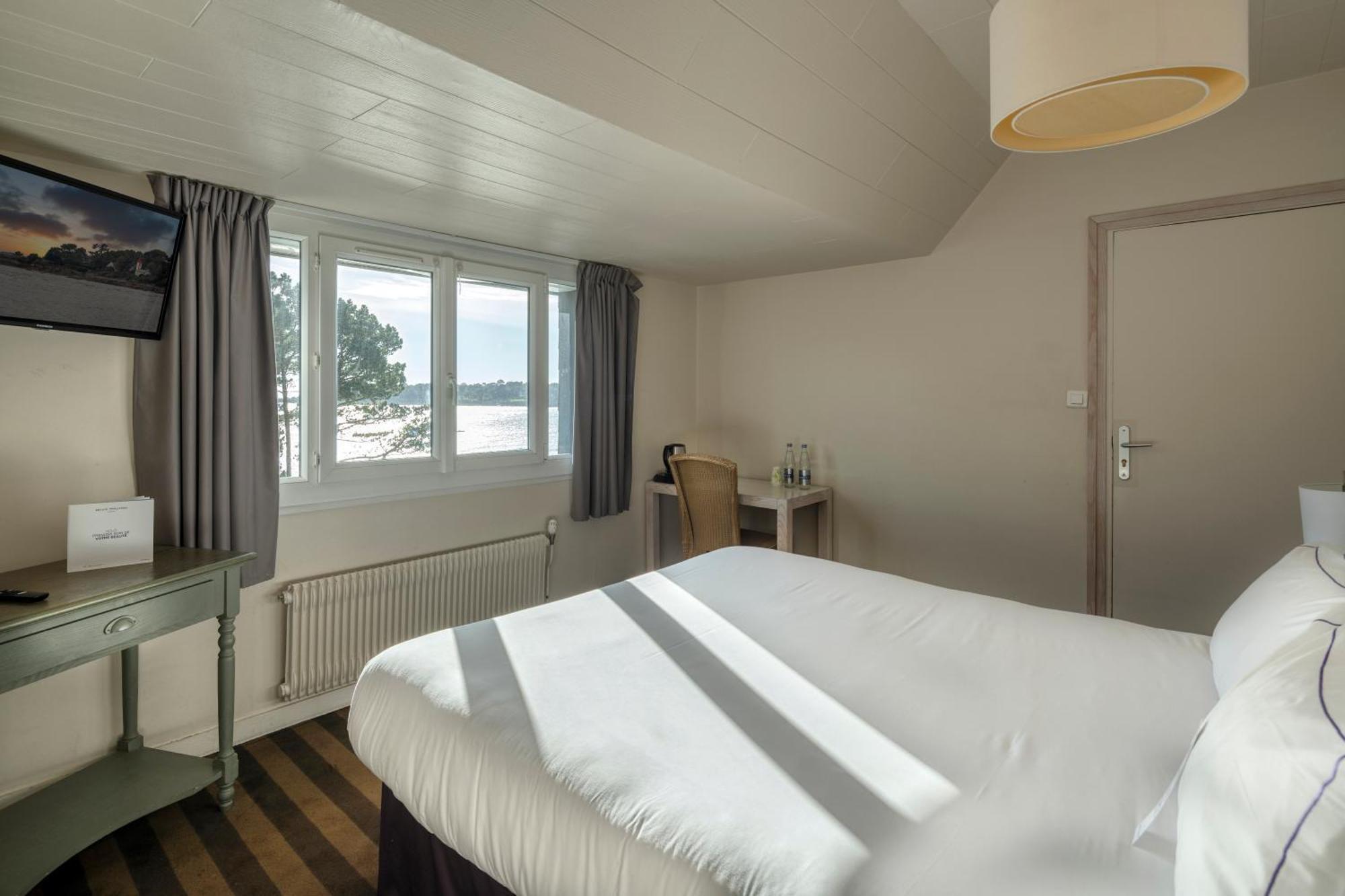 Hotel Kastel - Relais Thalasso & Spa Бенодет Экстерьер фото